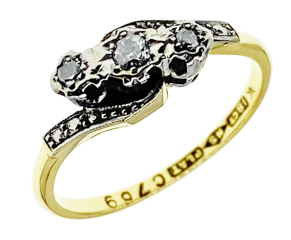 18ct Yellow Gold Diamond Trilogy Ring 